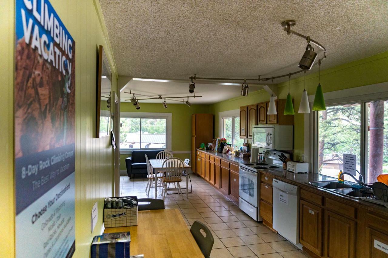 Estes Park Adventure Hostel Dış mekan fotoğraf